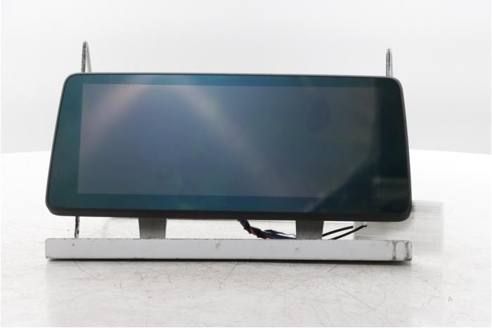 Gebruikte Display Interieur BMW 5 serie Touring (G31) 520d Prijs € 707,85 Inclusief btw aangeboden door Snuverink Autodemontage