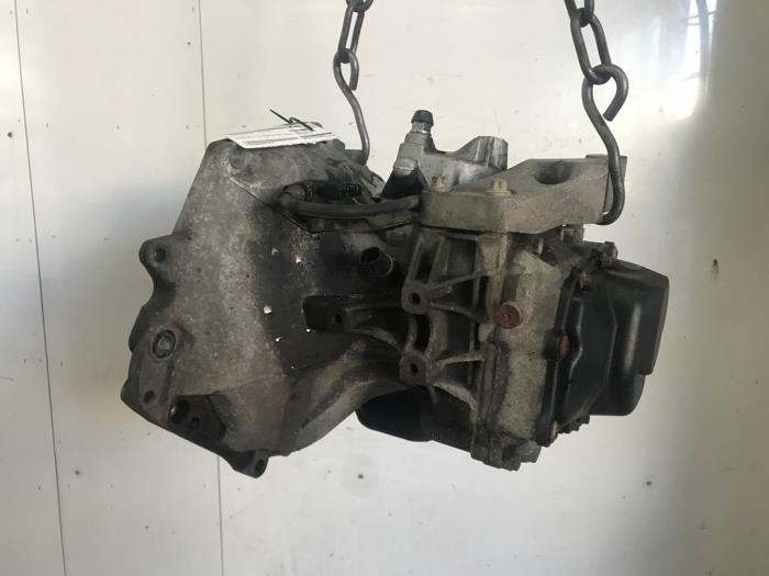 Gebruikte Versnellingsbak Opel Corsa D 1.2 ecoFLEX Prijs € 300,00 Margeregeling aangeboden door Snuverink Autodemontage