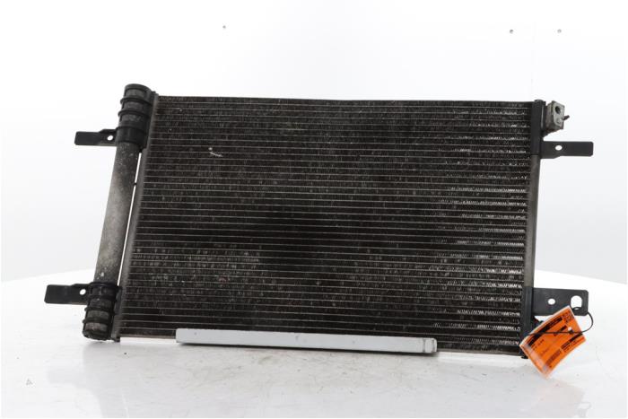 Gebruikte Airco Condensor Citroen C4 Picasso (3D/3E) 1.2 12V PureTech 130 Prijs € 69,98 Margeregeling aangeboden door Snuverink Autodemontage