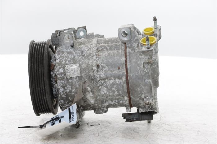 Gebruikte Aircopomp Peugeot 3008 I (0U/HU) 1.6 VTI 16V Prijs € 165,00 Margeregeling aangeboden door Snuverink Autodemontage