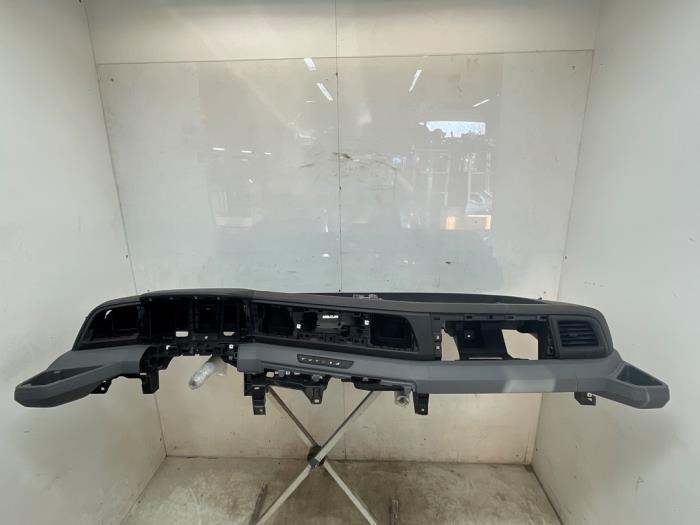 Gebruikte Dashboard Renault Master IV 2.0 Blue dCi 150 Prijs € 1.512,50 Inclusief btw aangeboden door Snuverink Autodemontage