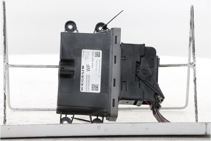 Gebruikte Adblue Computer Renault Master III (FV) 2.3 dCi 150 16V FWD Prijs € 90,75 Inclusief btw aangeboden door Snuverink Autodemontage