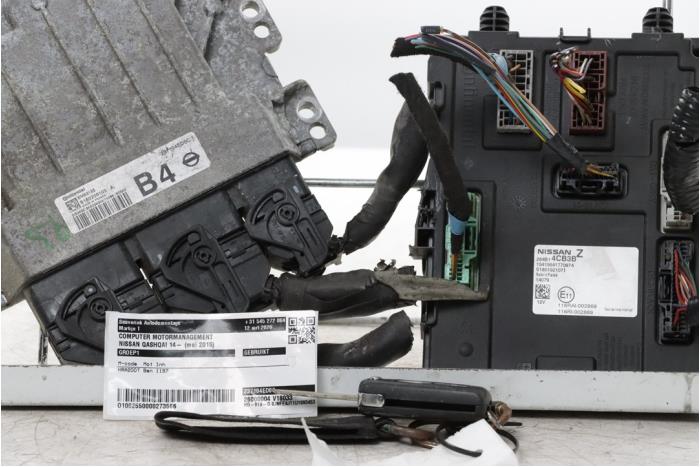 Gebruikte Computer Motormanagement Nissan Qashqai (J11) 1.2 DIG-T 16V Prijs € 300,00 Margeregeling aangeboden door Snuverink Autodemontage