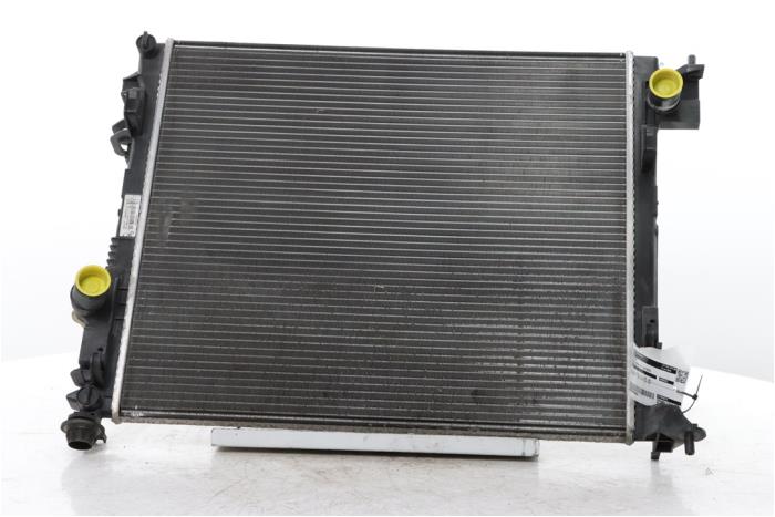 Gebruikte Radiateur Nissan Qashqai (J11) 1.2 DIG-T 16V Prijs € 165,00 Margeregeling aangeboden door Snuverink Autodemontage
