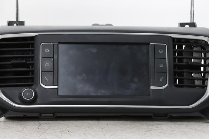 Gebruikte Display Interieur Citroen Jumpy 2.0 Blue HDI 145 Prijs € 151,25 Inclusief btw aangeboden door Snuverink Autodemontage