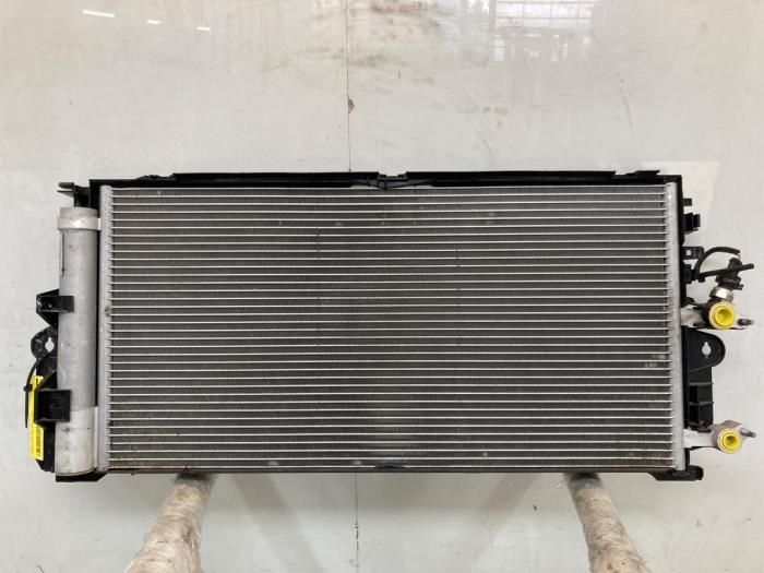 Gebruikte Airco Condensor Volvo S60 III (ZS) 2.0 T4 16V Prijs € 150,00 Margeregeling aangeboden door Snuverink Autodemontage