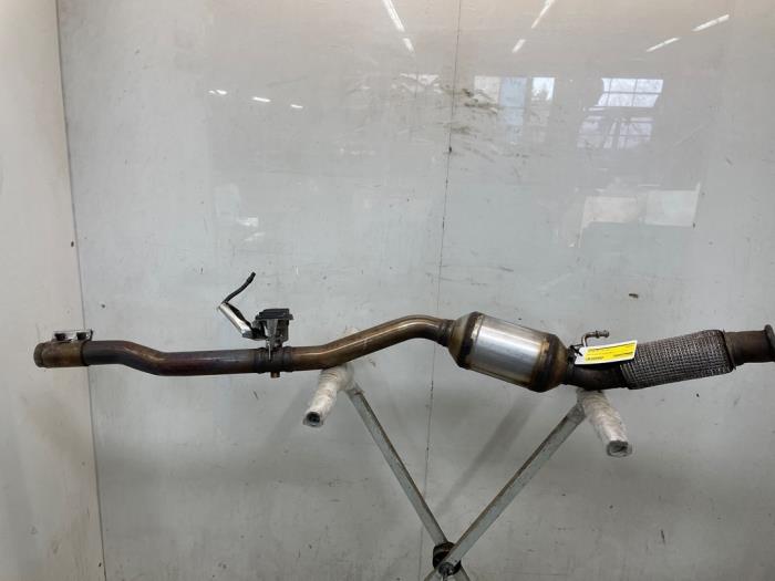 Gebruikte Roetfilter Volkswagen Caddy IV 2.0 TDI 75 Prijs € 200,00 Margeregeling aangeboden door Snuverink Autodemontage