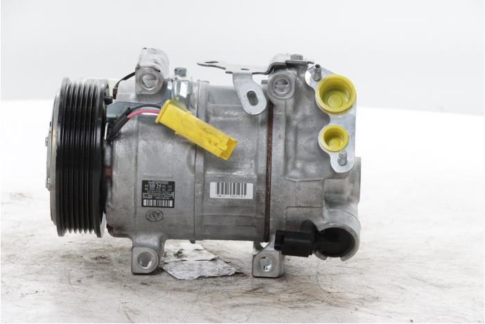Gebruikte Aircopomp Opel Corsa F (UB/UH/UP) 1.2 Turbo 12V 110 Hybrid Prijs € 225,00 Margeregeling aangeboden door Snuverink Autodemontage