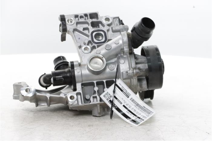 Gebruikte Waterpomp BMW 3 serie (G20) 330e 2.0 TwinPower Turbo 16V Prijs € 121,00 Inclusief btw aangeboden door Snuverink Autodemontage