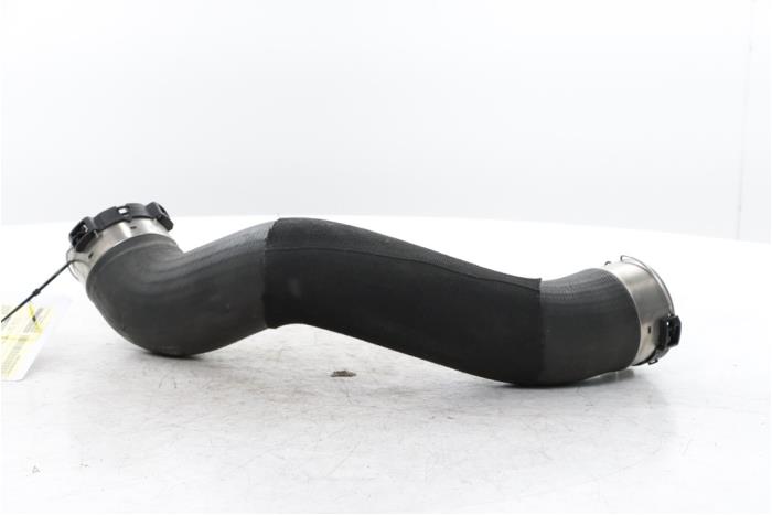 Gebruikte Intercooler Slang BMW X1 (U11) sDrive 18d 2.0 16V Prijs € 42,35 Inclusief btw aangeboden door Snuverink Autodemontage