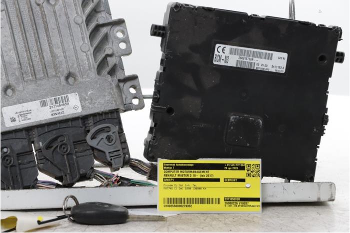 Gebruikte Computer Motormanagement Renault Master III (MA/MB/MC/MD/MH/MF/MG/MH) 2.3 dCi 135 16V FWD Prijs € 423,50 Inclusief btw aangeboden door Snuverink Autodemontage