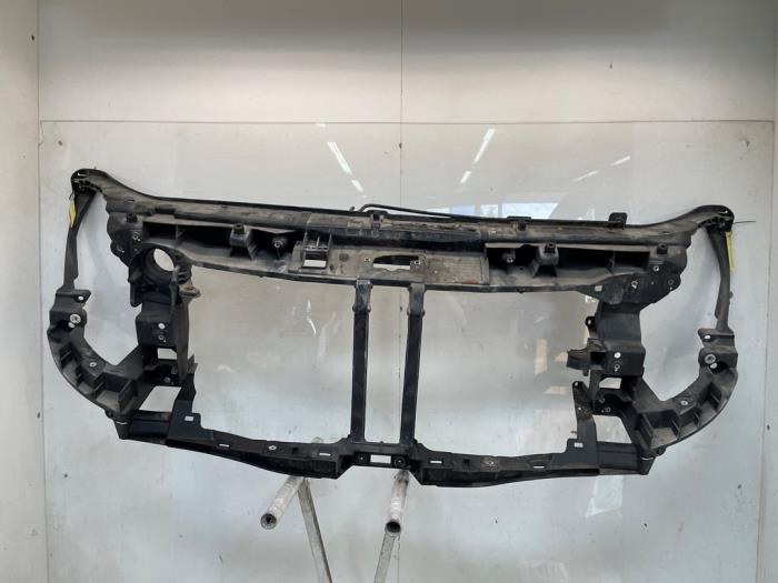 Gebruikte Frontpaneel Renault Master III (MA/MB/MC/MD/MH/MF/MG/MH) 2.3 dCi 135 16V FWD Prijs op aanvraag aangeboden door Snuverink Autodemontage