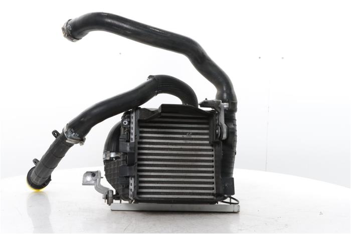 Gebruikte Intercooler Citroen C5 X (NC/ND) 1.2 e-THP PureTech 130 Prijs op aanvraag aangeboden door Snuverink Autodemontage