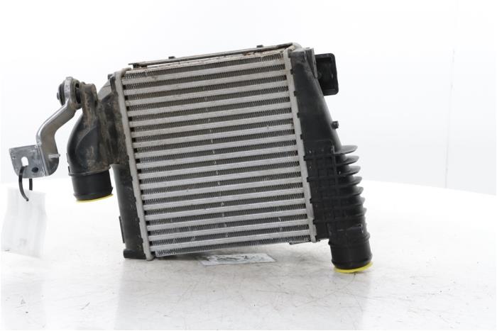 Gebruikte Intercooler Peugeot 308 SW (F4/FC/FN/FR) 1.6 16V HYbrid 180 e-EAT8 Prijs € 66,55 Inclusief btw aangeboden door Snuverink Autodemontage