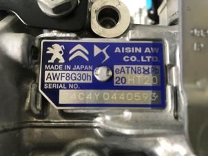 Versnellingsbak van een Peugeot 308 SW (F4/FC/FN/FR) 1.6 16V HYbrid 180 e-EAT8 2025