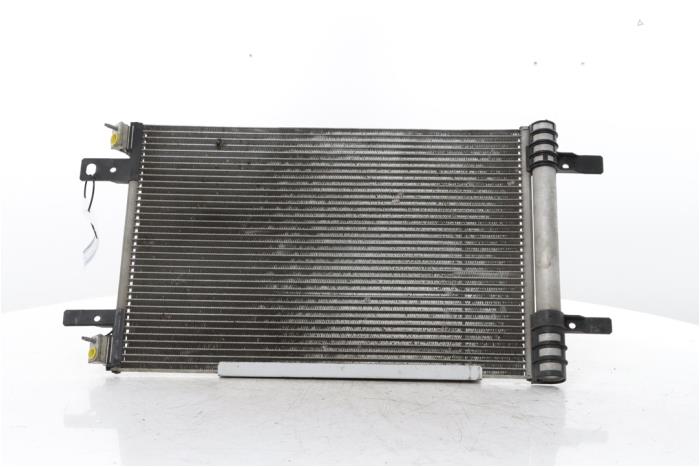 Gebruikte Airco Condensor Peugeot 308 SW (F4/FC/FN/FR) 1.2 12V PureTech 130 Prijs € 157,30 Inclusief btw aangeboden door Snuverink Autodemontage