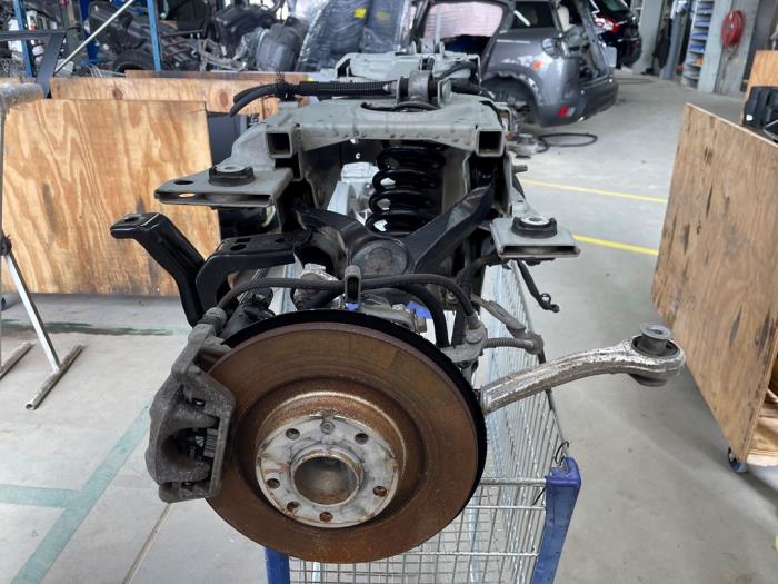 Gebruikte Subframe Citroen C5 Aircross I (A4/AC/AJ/AR) 1.6 Hybrid 225 16V Prijs € 380,00 Margeregeling aangeboden door Snuverink Autodemontage