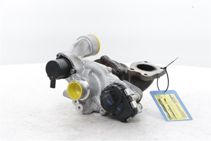 Gebruikte G-lader Peugeot 408 1.2 12V Hybrid 136 Prijs op aanvraag aangeboden door Snuverink Autodemontage