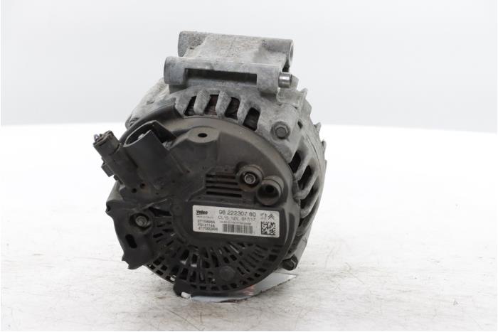 Gebruikte Dynamo Citroen C4 Picasso (3D/3E) 1.6 16V eTHP Prijs op aanvraag aangeboden door Snuverink Autodemontage