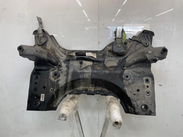 Gebruikte Subframe Opel Vivaro 2.0 Diesel 145 Prijs € 175,45 Inclusief btw aangeboden door Snuverink Autodemontage