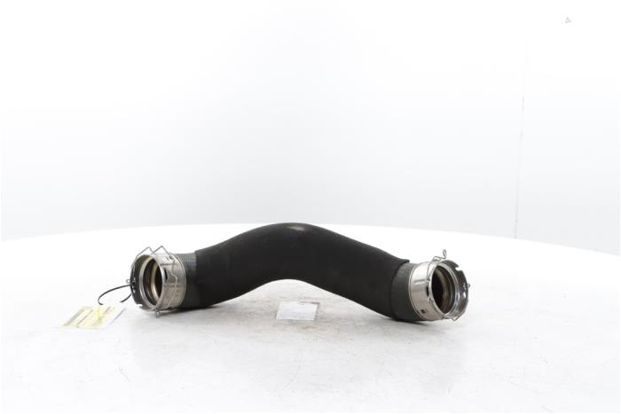 Gebruikte Intercooler Slang BMW X1 (U11) sDrive 18d 2.0 16V Prijs op aanvraag aangeboden door Snuverink Autodemontage