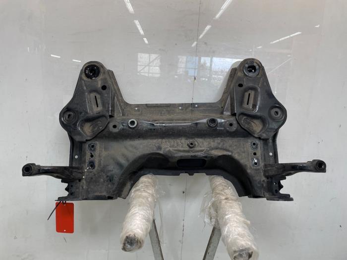 Gebruikte Subframe Citroen C3 (CB/CC) 1.2 PureTech 100 Prijs € 175,00 Margeregeling aangeboden door Snuverink Autodemontage