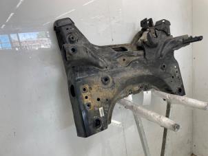 Subframe van een Opel Vivaro 2.0 Diesel 145 2024