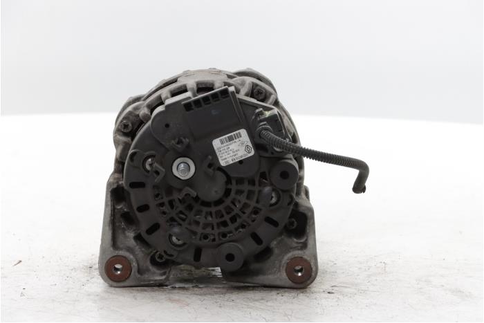 Alternator Renault Twingo III (AH), 2014 / 2024 1.0 SCe 70 12V, Hatchback, 4Dr, Benzine, 999cc, 52kW (71pk), RWD, H4D400; H4DA4, 2014-09 / 2019-04, AHB0; AHB1; AHB3; AHB4; AH0BE2M7 (Gebruikt)