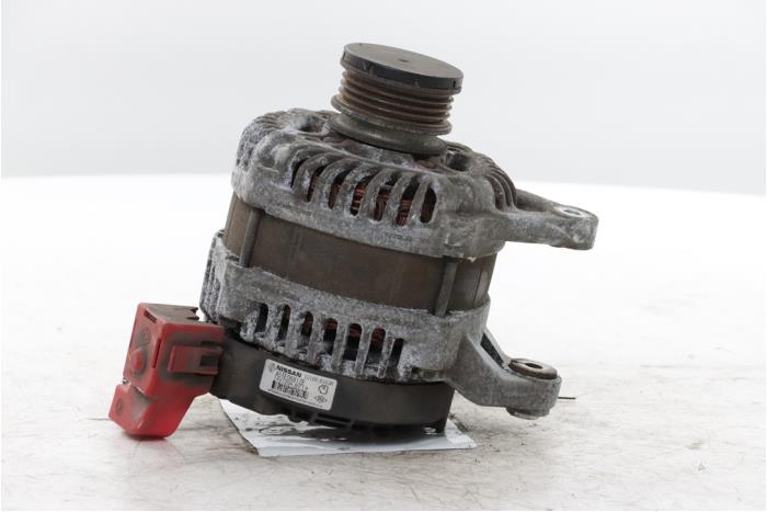 Gebruikte Dynamo Renault Twingo III (AH) 1.0 SCe 75 12V Prijs op aanvraag aangeboden door Snuverink Autodemontage
