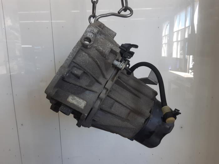 Gebruikte Versnellingsbak Renault Twingo III (AH) 1.0 SCe 75 12V Prijs op aanvraag aangeboden door Snuverink Autodemontage