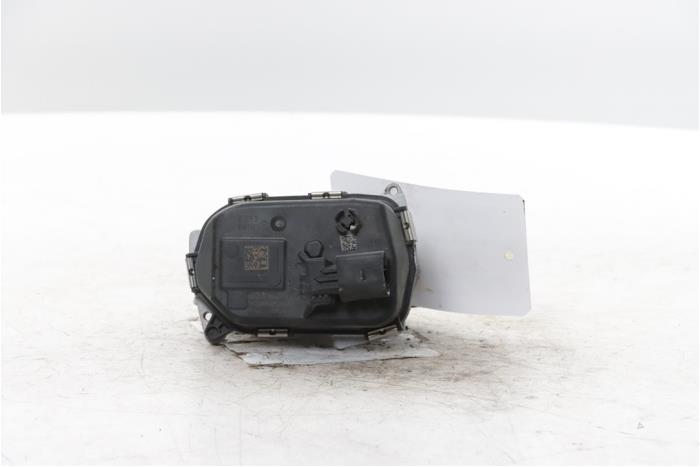 Gebruikte Gasklephuis Skoda Kamiq 1.0 TSI 12V Prijs € 193,60 Inclusief btw aangeboden door Snuverink Autodemontage