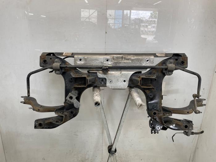 Gebruikte Subframe Renault Captur II (RJB) 1.6 E-Tech Plug-in Hybrid 160 Prijs € 175,00 Margeregeling aangeboden door Snuverink Autodemontage