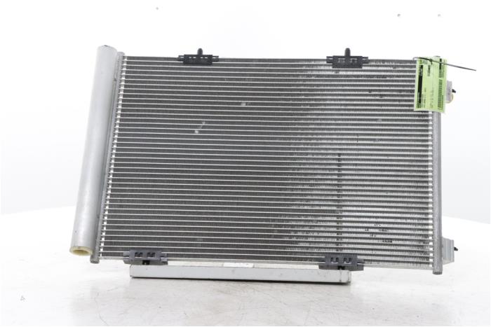 Gebruikte Airco Condensor Opel Crossland (X) 1.2 Turbo 12V Prijs € 100,00 Margeregeling aangeboden door Snuverink Autodemontage