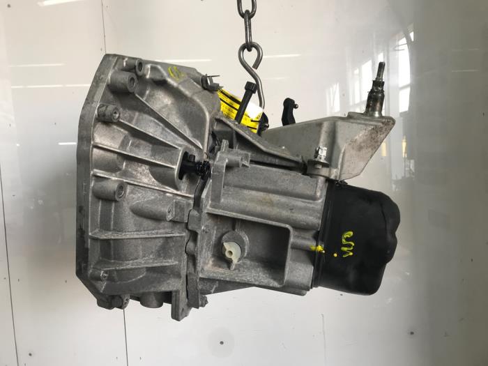 Gebruikte Versnellingsbak Renault Clio V (RJAB) 1.0 TCe 100 12V Prijs € 1.149,50 Inclusief btw aangeboden door Snuverink Autodemontage
