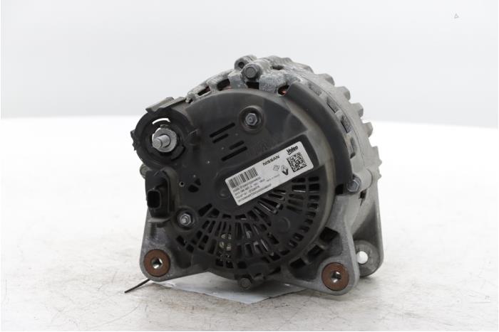 Gebruikte Dynamo Renault Trafic (1FL/2FL/3FL/4FL) 2.0 dCi 16V 170 Prijs op aanvraag aangeboden door Snuverink Autodemontage