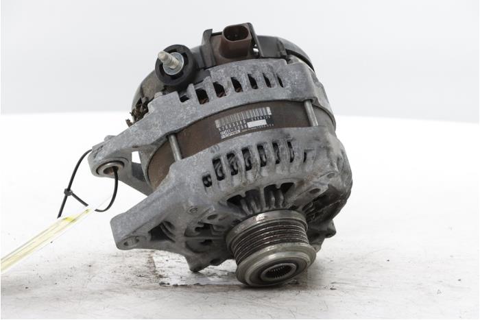 Gebruikte Dynamo Jeep Compass II (MP) 1.3 T4 150 16V Prijs op aanvraag aangeboden door Snuverink Autodemontage