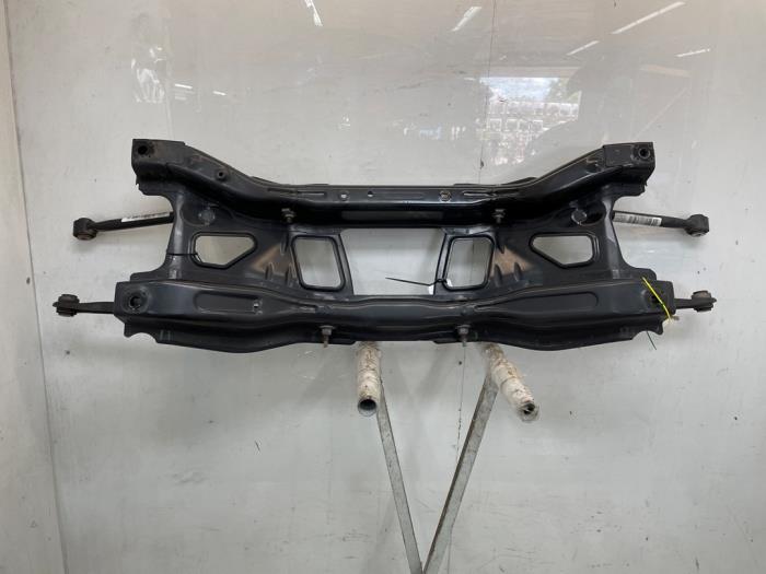 Gebruikte Subframe Jeep Compass II (MP) 1.3 T4 150 16V Prijs € 140,00 Margeregeling aangeboden door Snuverink Autodemontage