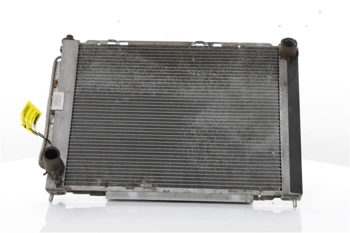 Gebruikte Radiateur Renault Twingo II (CN) 1.2 16V GT TCE Prijs € 150,00 Margeregeling aangeboden door Snuverink Autodemontage