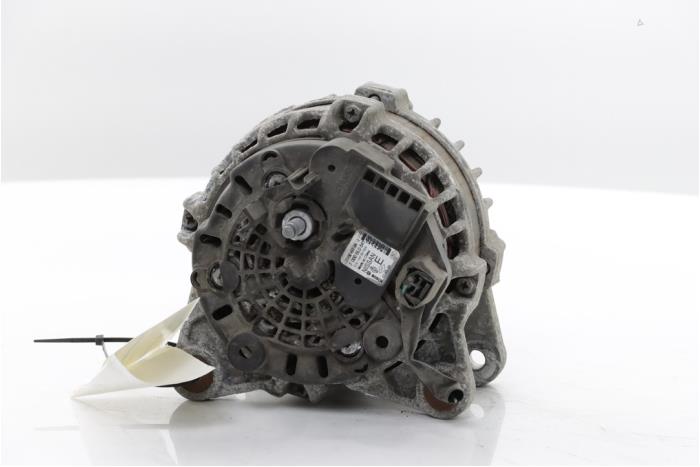 Gebruikte Dynamo Nissan X-Trail (T32) 1.6 Energy dCi All Mode Prijs op aanvraag aangeboden door Snuverink Autodemontage
