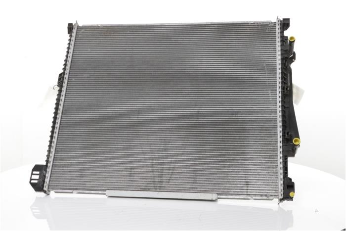 Gebruikte Radiateur Volkswagen Crafter (SY) 2.0 TDI RWD Prijs € 181,50 Inclusief btw aangeboden door Snuverink Autodemontage