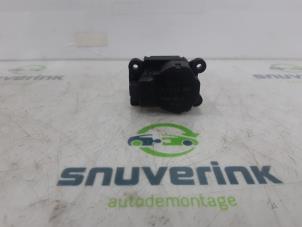 Gebruikte Kachelklep Motor Citroen C2 (JM) 1.4 Prijs € 40,00 Margeregeling aangeboden door Snuverink Autodemontage