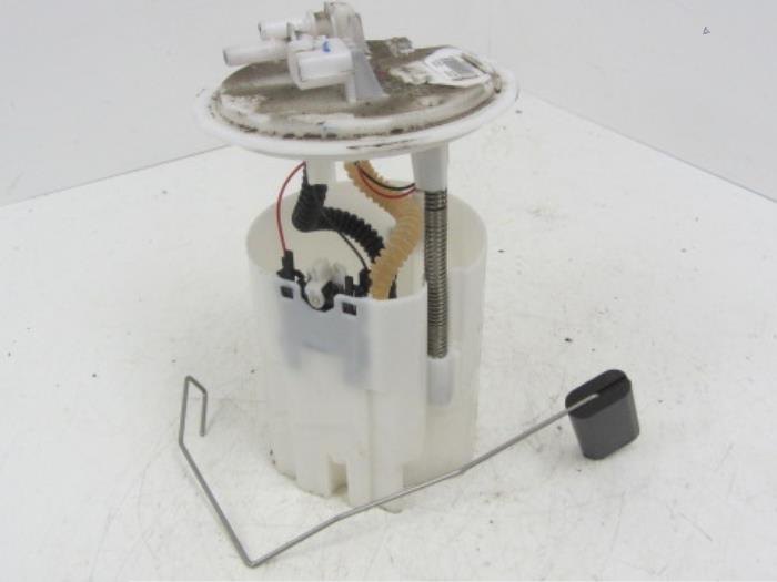 Gebruikte Brandstofpomp Elektrisch Renault Megane III Coupe (DZ) 1.5 dCi 105 Prijs € 24,99 Margeregeling aangeboden door Snuverink Autodemontage