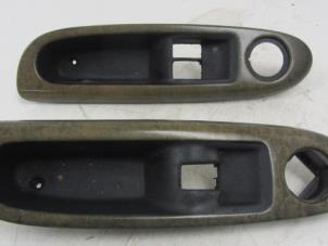 Gebruikte Diversen Renault Clio II (BB/CB) 1.6 16V Prijs € 10,33 Margeregeling aangeboden door Snuverink Autodemontage