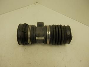 Gebruikte Luchtmassameter Peugeot Boxer (244) 2.0 HDi Prijs € 10,33 Margeregeling aangeboden door Snuverink Autodemontage