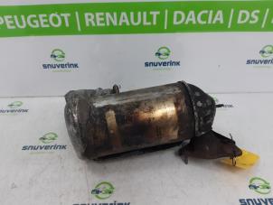 Gebruikte Roetfilter Renault Captur (2R) 1.5 Energy dCi 90 FAP Prijs € 199,99 Margeregeling aangeboden door Snuverink Autodemontage