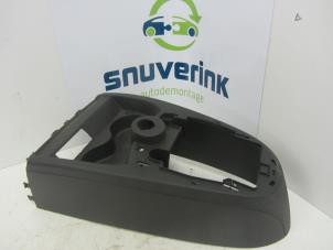 Gebruikte Middenconsoles Renault Twingo II (CN) 1.2 16V Prijs € 34,00 Margeregeling aangeboden door Snuverink Autodemontage