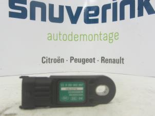 Gebruikte Sensor map (inlaatspruitstuk) Renault Clio IV Estate/Grandtour (7R) 0.9 Energy TCE 12V Prijs € 20,00 Margeregeling aangeboden door Snuverink Autodemontage