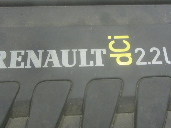 Motor Beschermplaat van een Renault Laguna II Grandtour (KG) 2.2 dCi 150 16V 2003