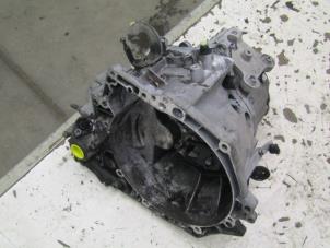 Gebruikte Versnellingsbak Peugeot 307 (3A/C/D) 1.6 HDiF 16V Prijs € 99,98 Margeregeling aangeboden door Snuverink Autodemontage