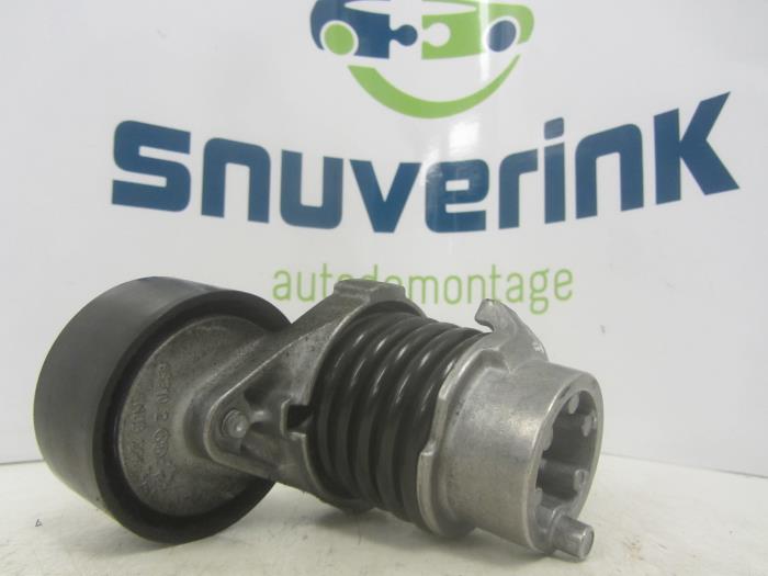 Gebruikte Spanrol Multiriem Renault Clio IV (5R) 0.9 Energy TCE 90 12V Prijs € 25,00 Margeregeling aangeboden door Snuverink Autodemontage